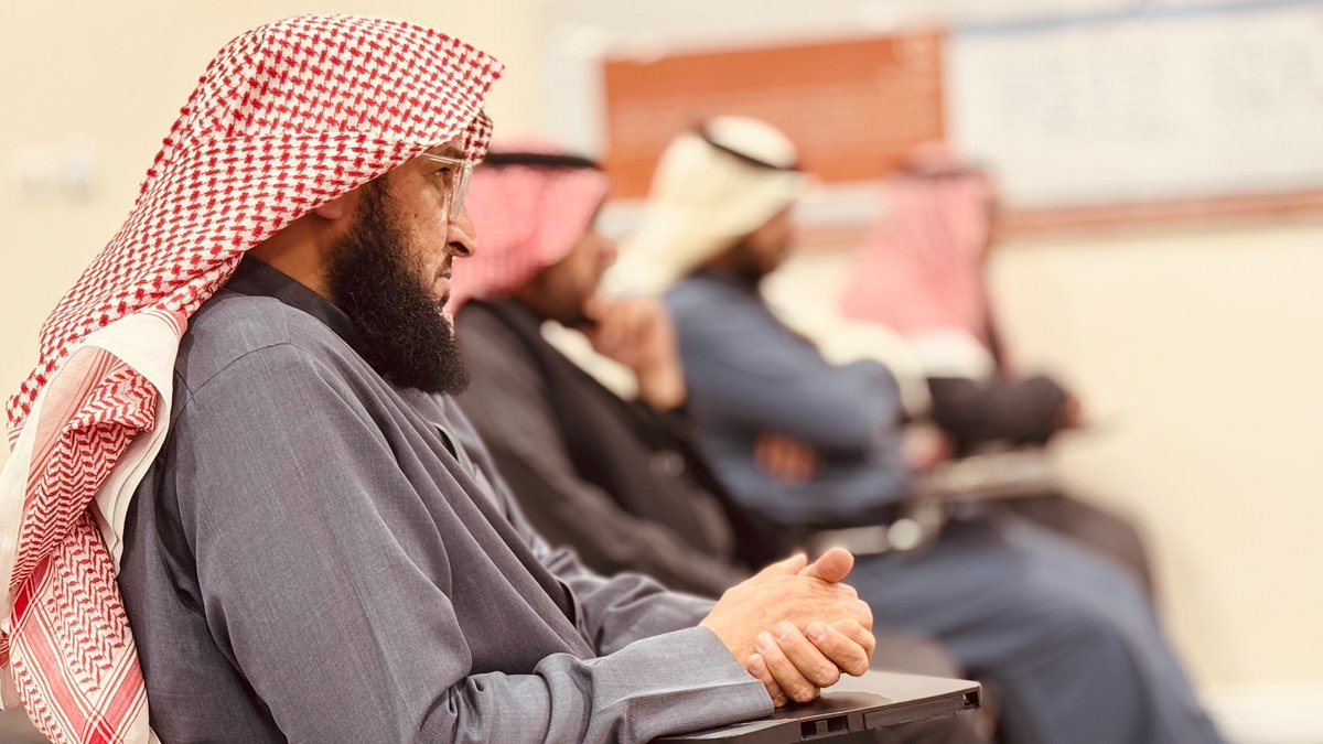 aljnidias's tweet photo. #واس

جمعية الأدب المهنية تطلق أولى فعالياتها في رفحاء

https://t.co/04zTIGrq6f

@saad9170 
@tariq_du 
@Naqdiat https://t.co/iKMDjijqEK