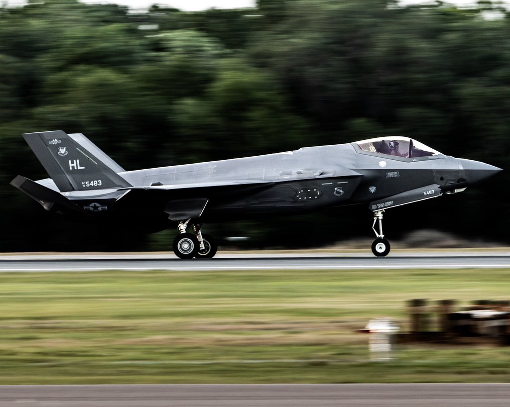 Something about the 35 🤤