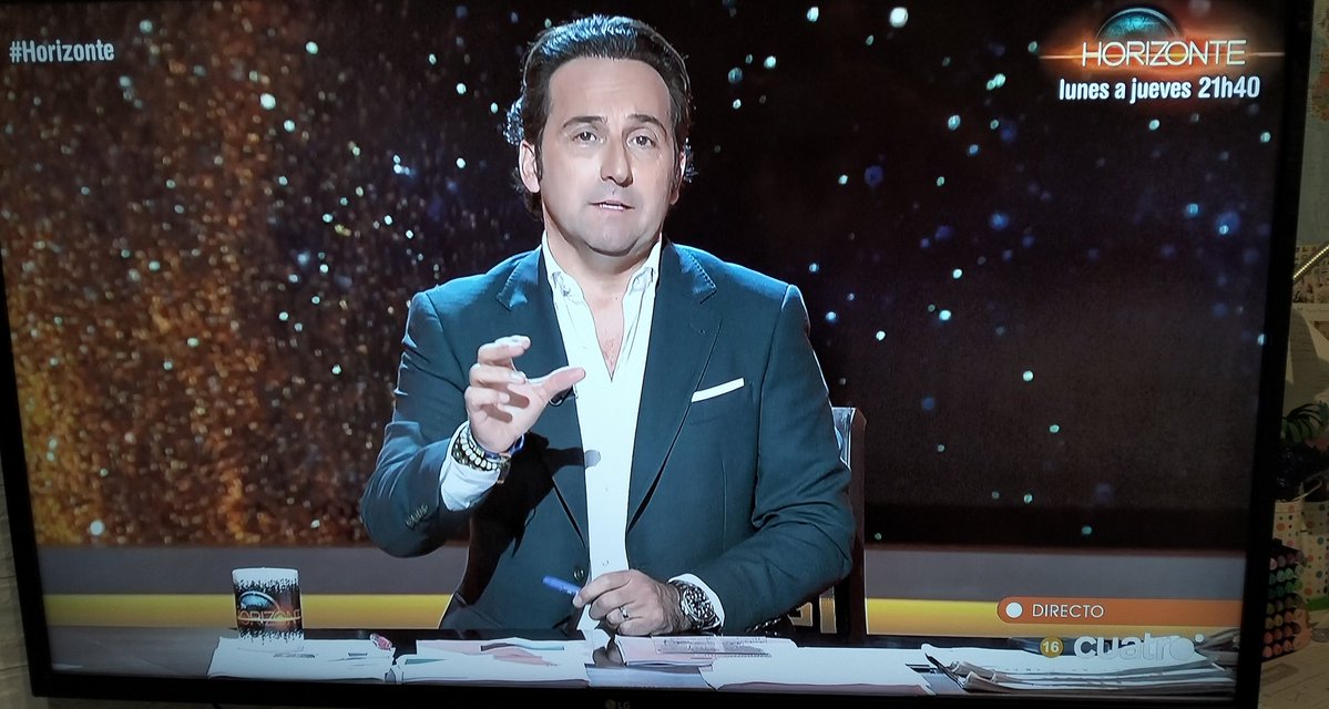 "Ni un paso atrás. Aquí estamos los #milenarios de pura cepa pasando lista. Listos para que nos expliquen lo que otros callan. Dale duro, Iker. 💪🏼🚀 #Horizonte"
<a href="/navedelmisterio/">Iker Jiménez</a> <a href="/carmenporter_/">Carmen Porter</a>