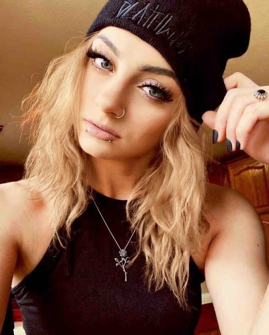 Lacy Nelson tweet media