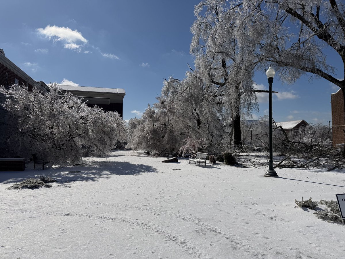 Earlier today I walked parts of campus with our Associated Student Body President and checked on our warming shelter at the Union. The damage is intense and I’m incredibly grateful for our teams who are hard at work.