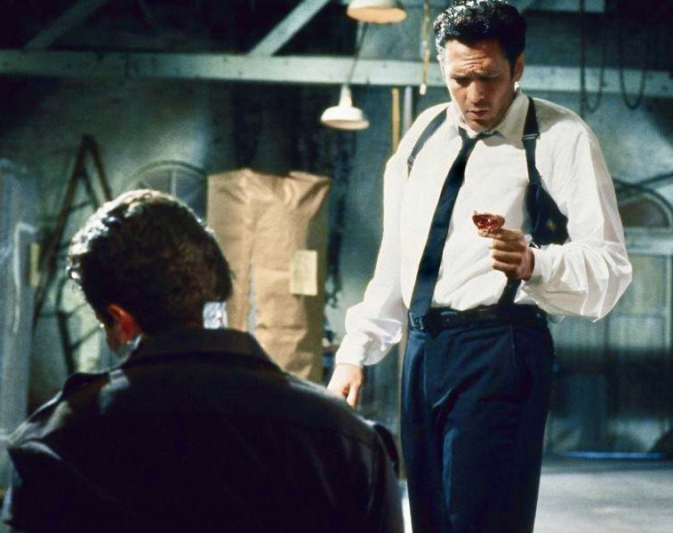 s_zeia's tweet photo. @Bailyan12 “Stuck in the Middle with You” – “Reservoir Dogs” https://t.co/ZZAGk95ZNl