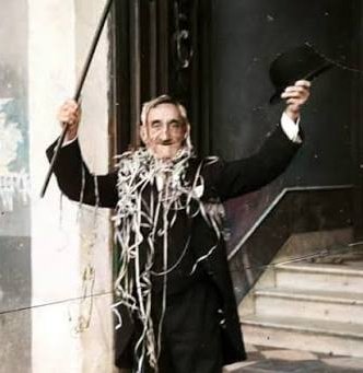 El Marqués de las Cabriolas en la madrugada de las Radios Públicas.

Milita Alfaro revive a Edmundo Lametz y su personaje emblemático, junto a las disparadas proclamas en los carnavales de las primeras décadas del siglo XX.

Imperdible, después de los comentarios de la etapa.