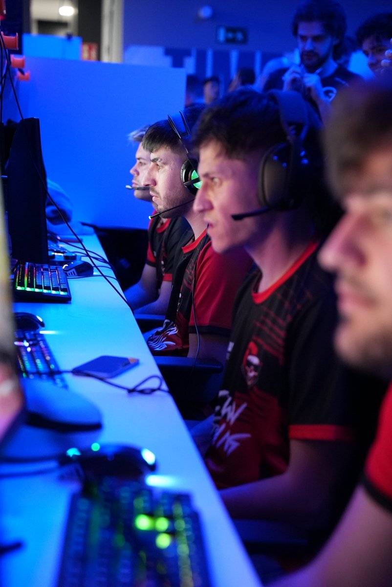 Clown Gaming tweet media