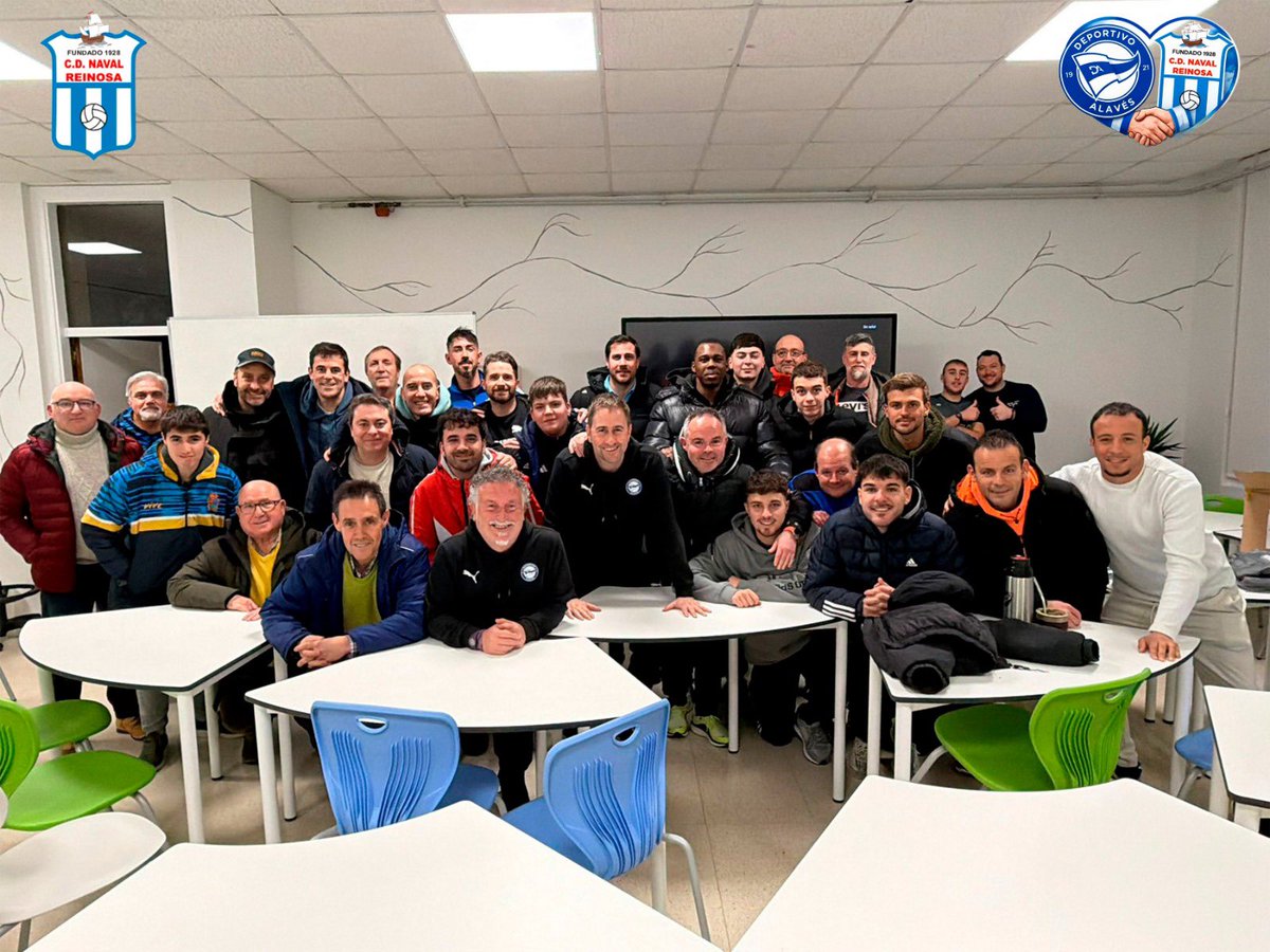 cd_naval's tweet photo. JORNADA FORMACIÓN ENTRENADORES Club Deportivo Naval

Hoy hemos celebrado una interesante jornada de formación para nuestros técnicos impartida por el @Alaves que se enmarca dentro del convenio suscrito entre ambas entidades en el Sanjo
#alavesbaskoniafudazioa #cdnaval https://t.co/vDRUF7usij