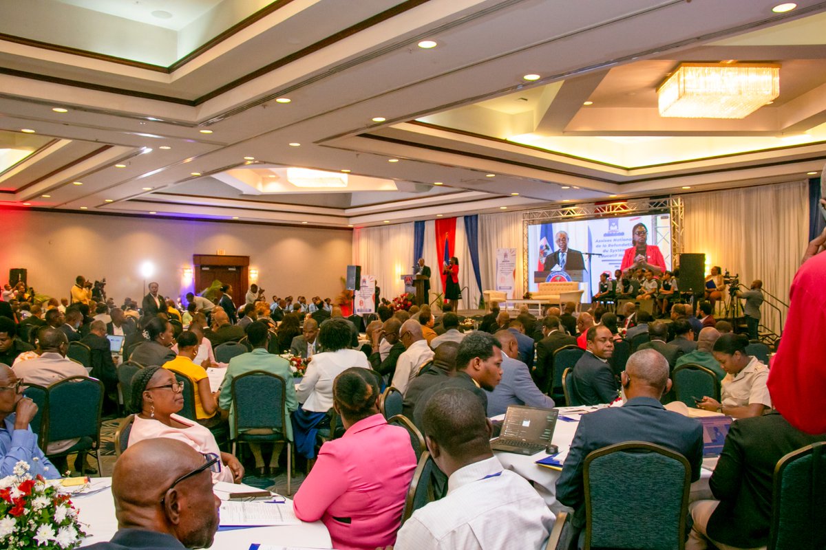 L'<a href="/ONAPEHT/">ONAPÉ</a> a pris part de manière active aux Assises Nationales de la Refondation du Système Éducatif Haïtien, du mercredi 21 au vendredi 23 janvier 2026, dans le cadre de sa mission visant à promouvoir un accès équitable à une #éducation de qualité.
(1/2)