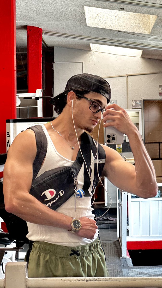 firuart's tweet image. Acompáñame al cardio 😈