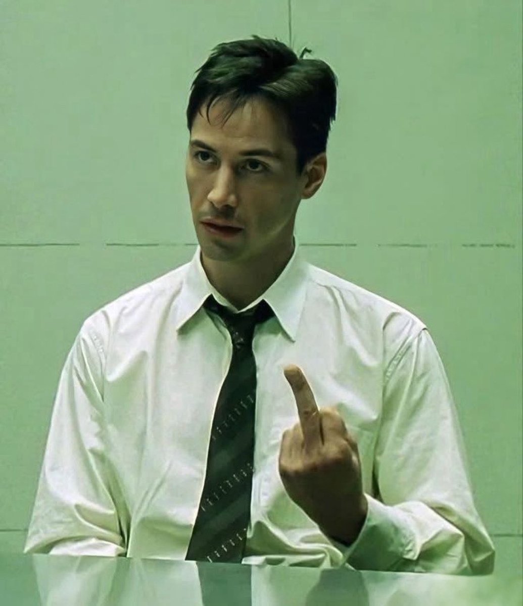OldInternetFeel's tweet image. The Matrix (1999)