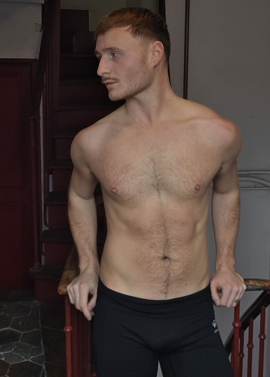 Boss me around 👀
Give me things to do and I’ll post them here 😈