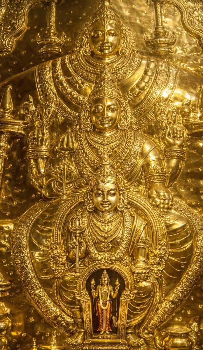 Nagarkoil Mandaikadu Bhagavathi Amman.🙏🏼

Zoom the picture.

This is a prominent Hindu temple dedicated to Goddess Bhagavathi (a form of Goddess Parvati/Shakti), located in Mandaikadu village, near the seashore in the Kanyakumari district of Tamil Nadu, India.

•  It’s often