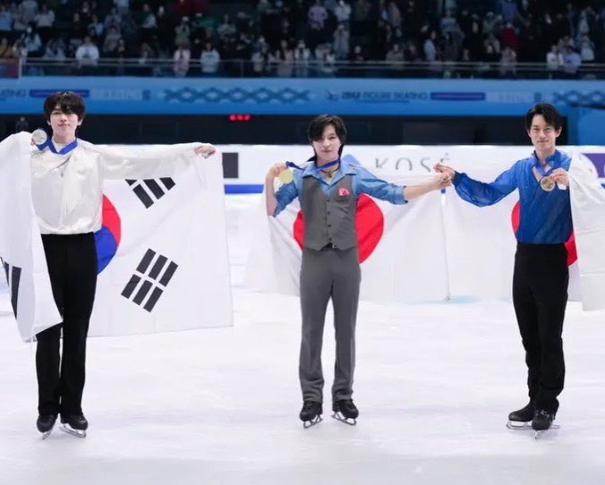 teamkaomiura's tweet photo. “Thank you for your support at the Four Continents Championships! 

I am so happy to have won for the second time. I will be careful of injuries and practice as hard as I can for the next Milan Olympics!”

#4CC #四大陸 https://t.co/HYnstPQn6n