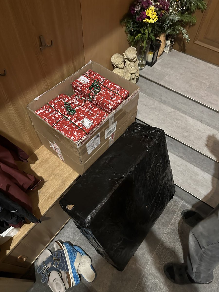 Hello $HEARTCOIN! A bit late sharing this, but we wanted to do it right. And thank YOU this way!

Around Christmas 2025, ❤️coin supported:
• 4 children’s homes
• 66 children
• 150 books
• Sports equipment, hygiene products, and other gifts
• Total contribution of around 35