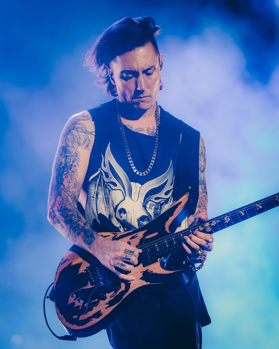 Avenged Sevenfold tweet media