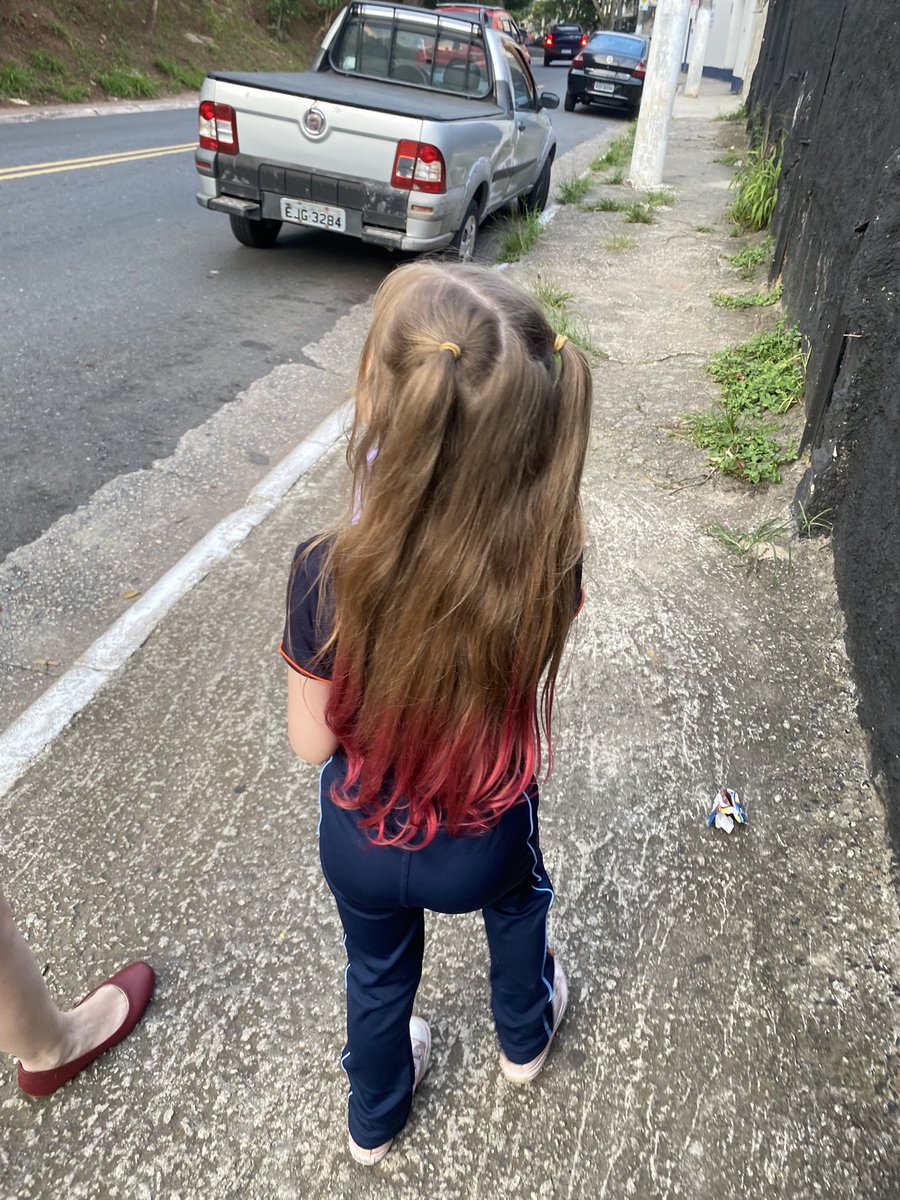 aruhttps's tweet image. isso aqui é poder!!!!!!! #liviadaguer