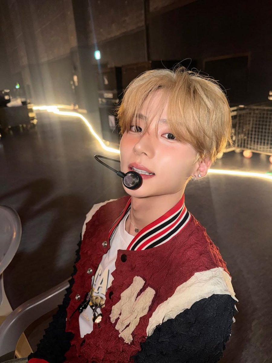 🥀 ❝ ⸻ 𝘺𝘰𝘶𝘳 𝘪𝘥𝘰𝘭, 𝘀𝗮𝗻𝗴𝘄𝗼𝗻 ❞ tweet media