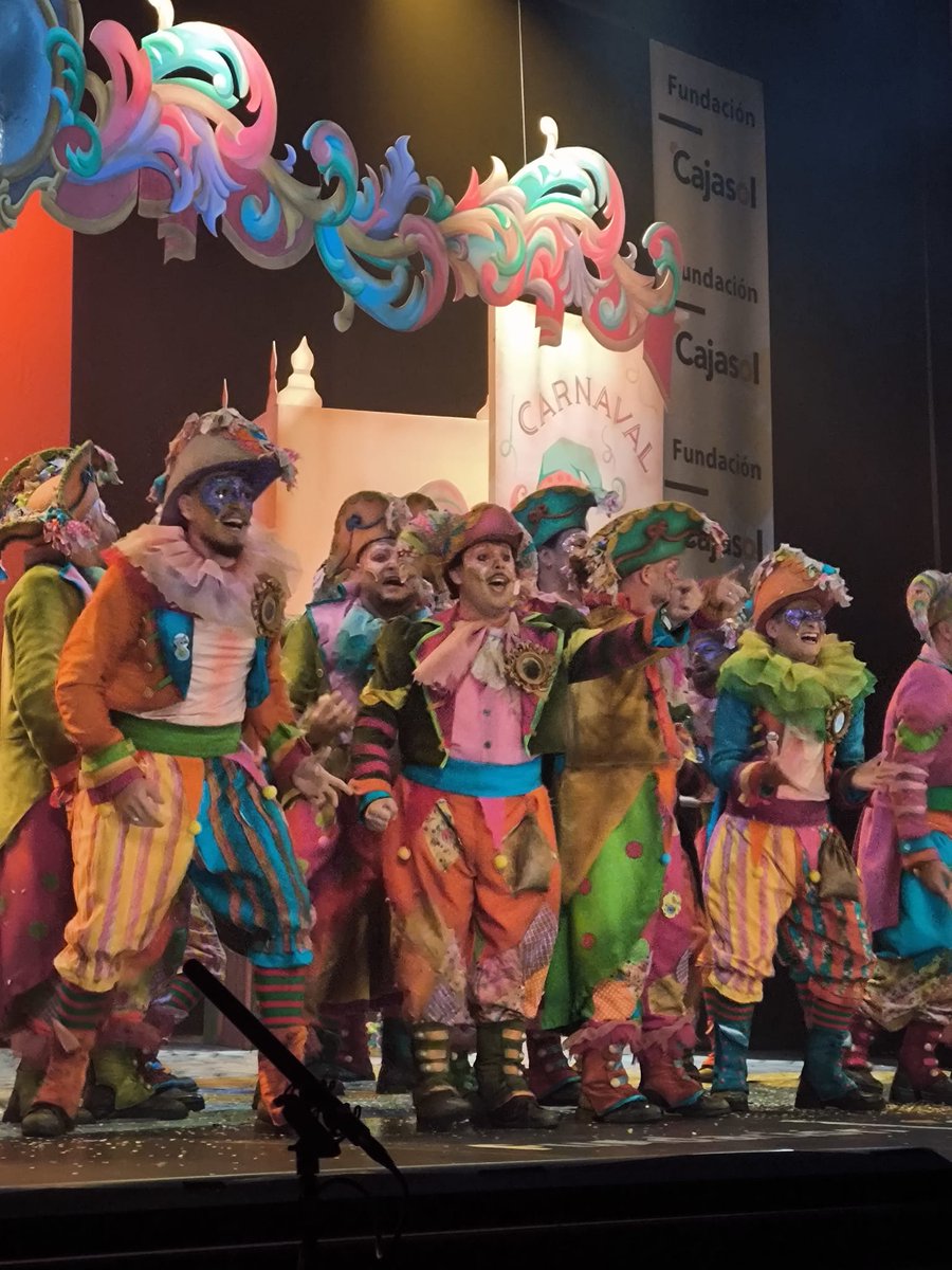 SERxCuatro tweet media