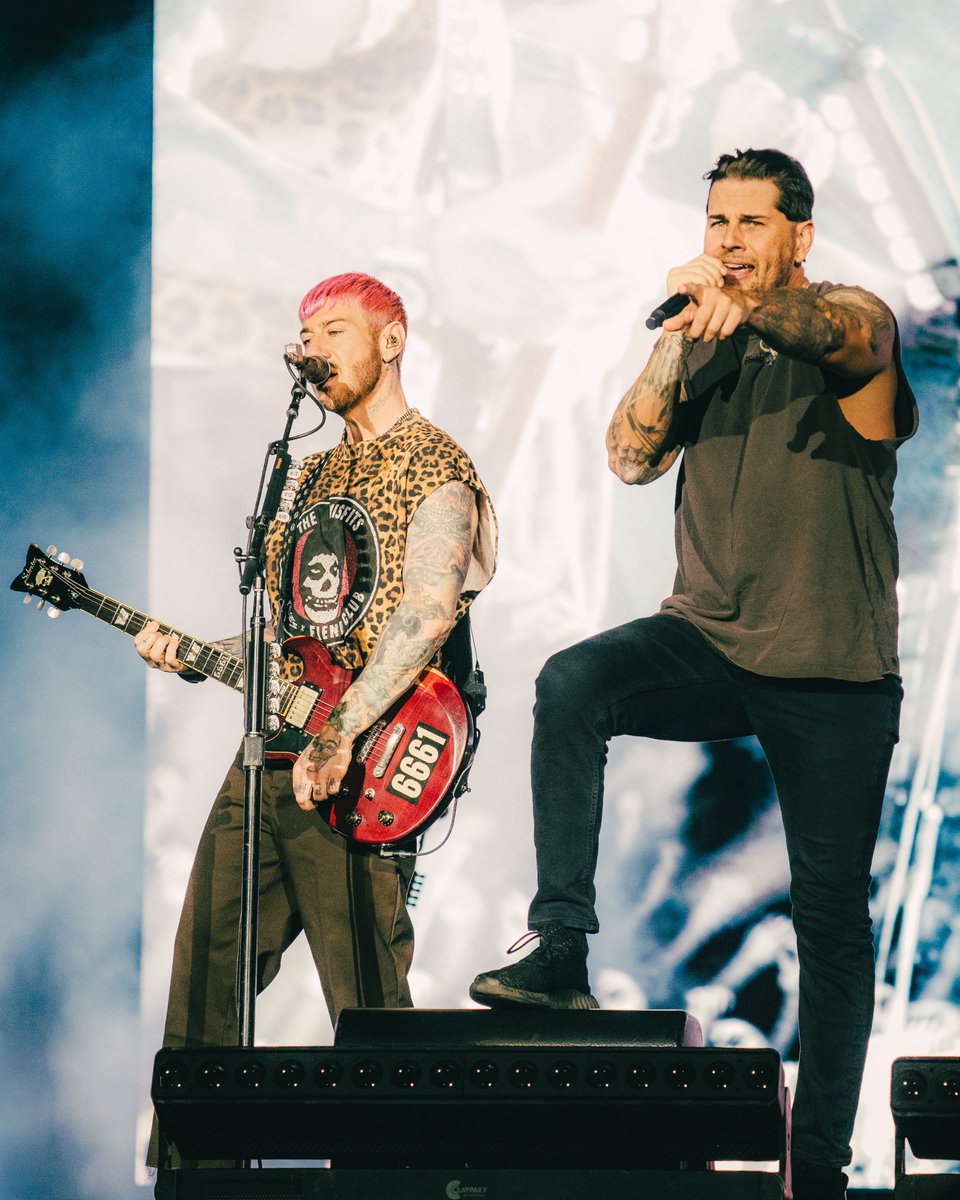 Avenged Sevenfold tweet media