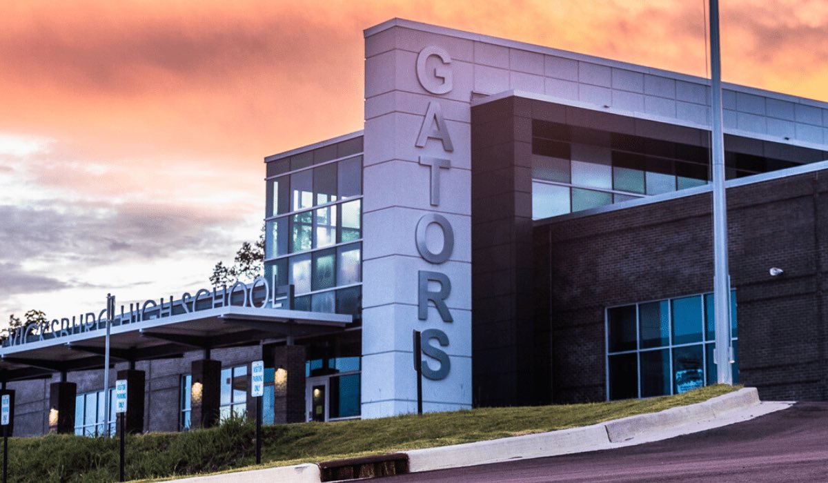 CoachLacey24's tweet image. 3701 Drummond Street 

@VHSGatorFB 

Come get you some players ! 

#GreedyGang