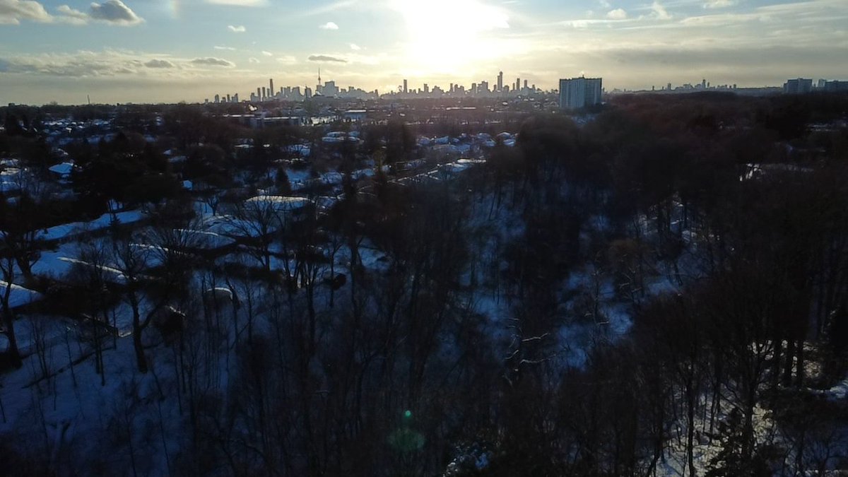 Tyler03092's tweet photo. Got a drone:3 https://t.co/Hjvk1szYxc