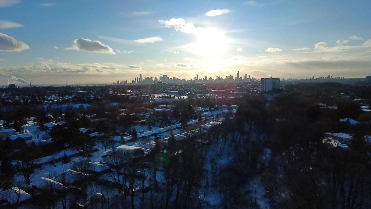 Tyler03092's tweet photo. Got a drone:3 https://t.co/Hjvk1szYxc