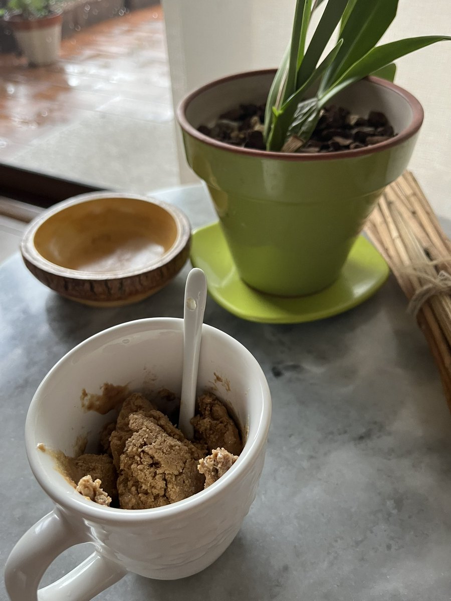 A todos les gusta el helado cuando llueve?