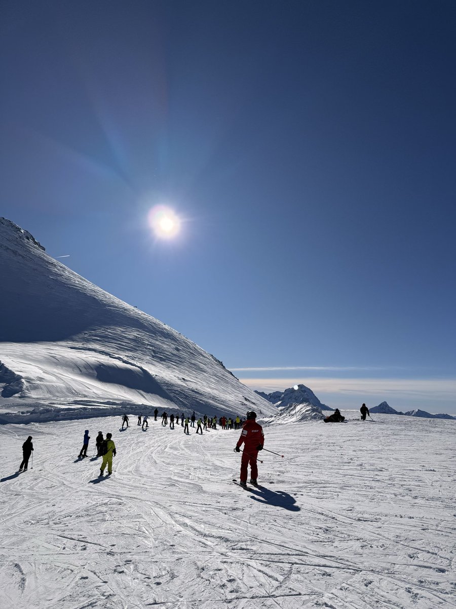 OLSPSKI26 tweet media