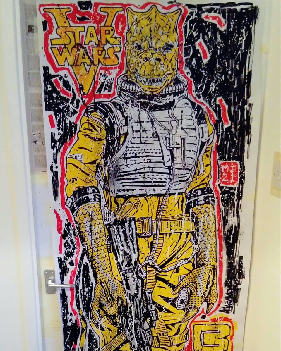 docwestlake1984's tweet image. A while back I created 2 metre tall drawings of Star Wars characters, such as this large illustration of Bossk. I really enjoyed working at this scale and I plan to make more 2 metre tall drawings. #bossk #starwars #starwarsfan #empirestrikesback #returnofthejedi #jedi #marvel