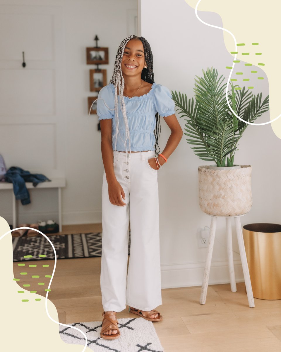 OUACVALPO's tweet image. Spring might feel far away, but it’s the perfect time to shop early for next season’s sizes. Find warm-weather clothing and shoes for way less than retail. #OnceUponAChild #ShopSmart