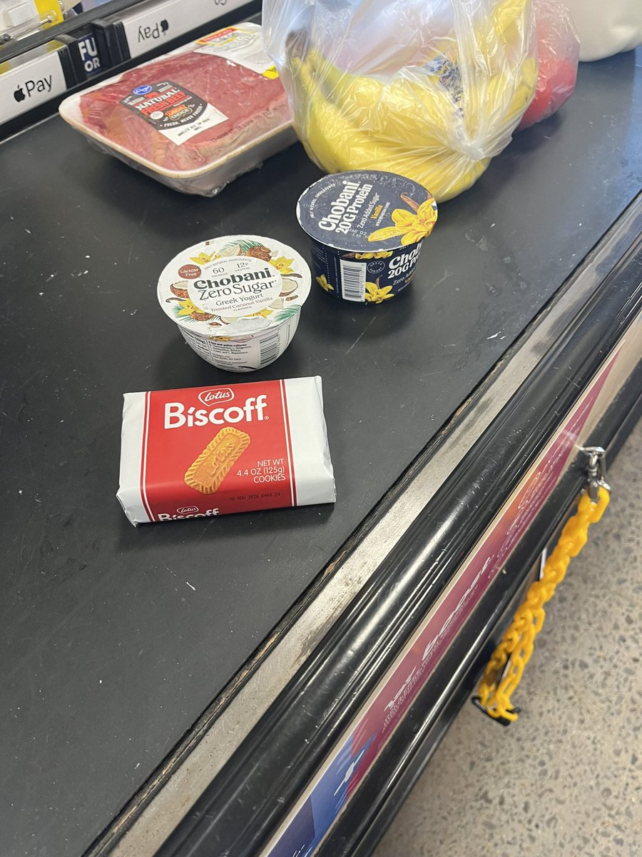 Kasiyer ne yapacağımı falan her şeyi anladı