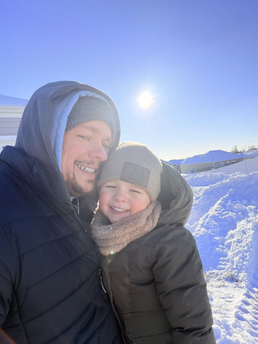 Red Bolt Design tweet media