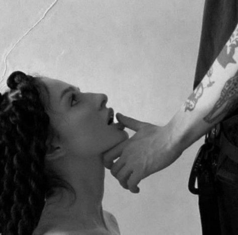 Açlık Oyunları...🖤🖤🖤