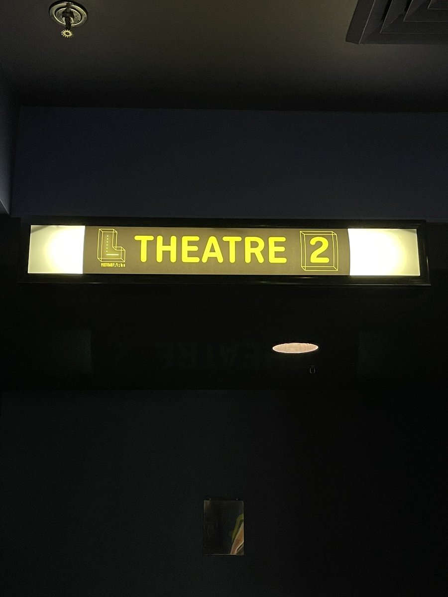 Max Wright tweet media