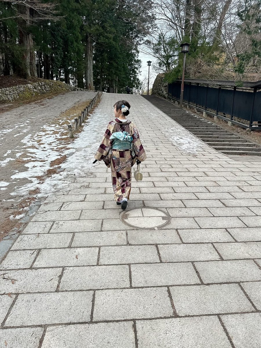 お客様Photo📸
素敵なお写真を送ってくださいました！
COCON NIKKOではお客様1人1人に似合うスタイリングの提案をさせていただきます👘

 #coconnikko  #kimonorental  #nikko  #着物レンタル  #日光