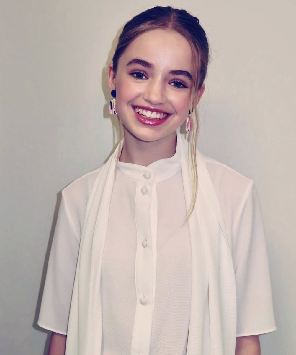 DailyPopZone tweet media