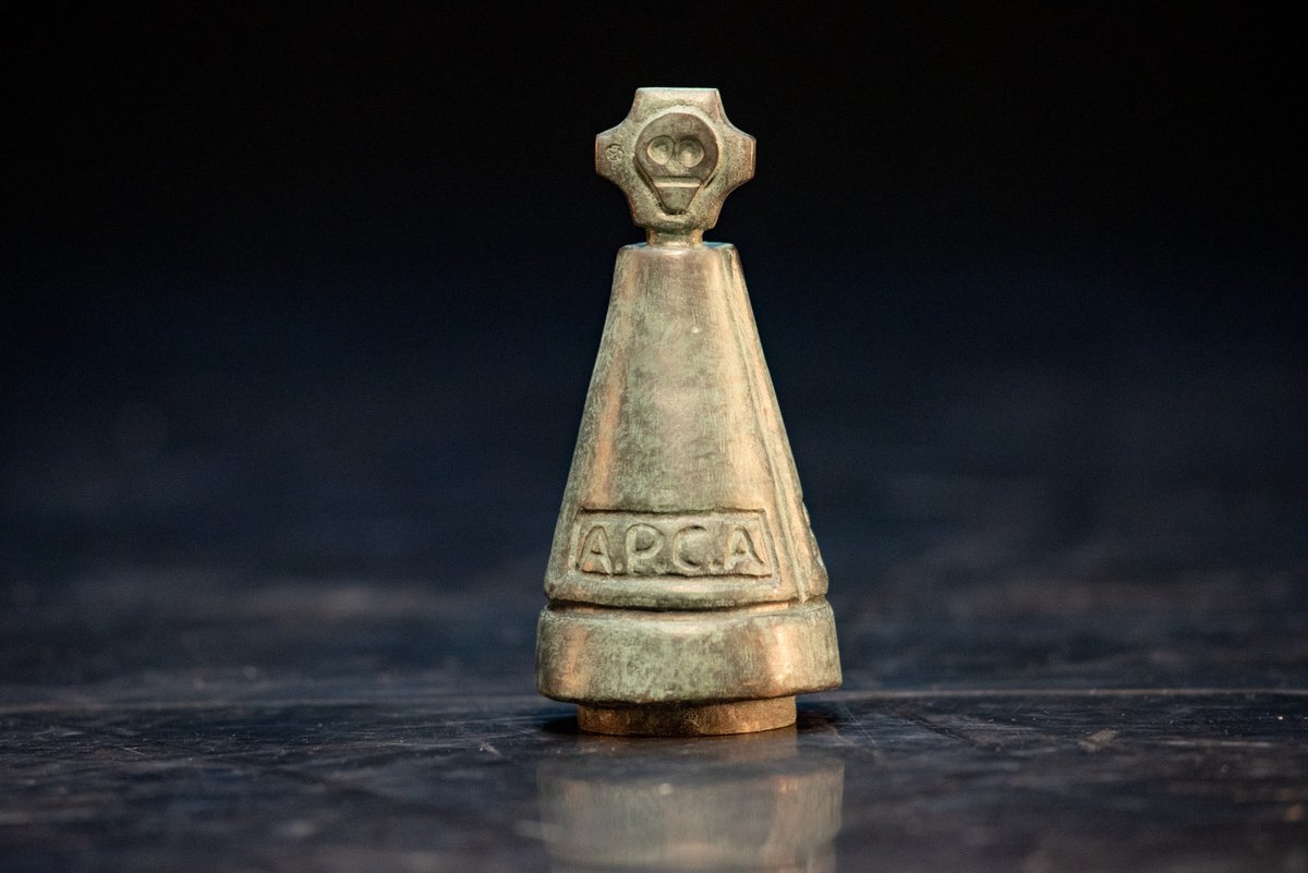 Aos 86 anos de idade, Suely Franco venceu seu primeiro Prêmio APCA de Televisão, por #DonaDeMim. 

A veterana disputava a categoria de Melhor Atriz com Camila Pitanga (#BelezaFatal), Carol Castro (#GarotaDoMomento), Débora Bloch (#ValeTudo) e Marjorie Estiano (#ÂngelaDiniz).