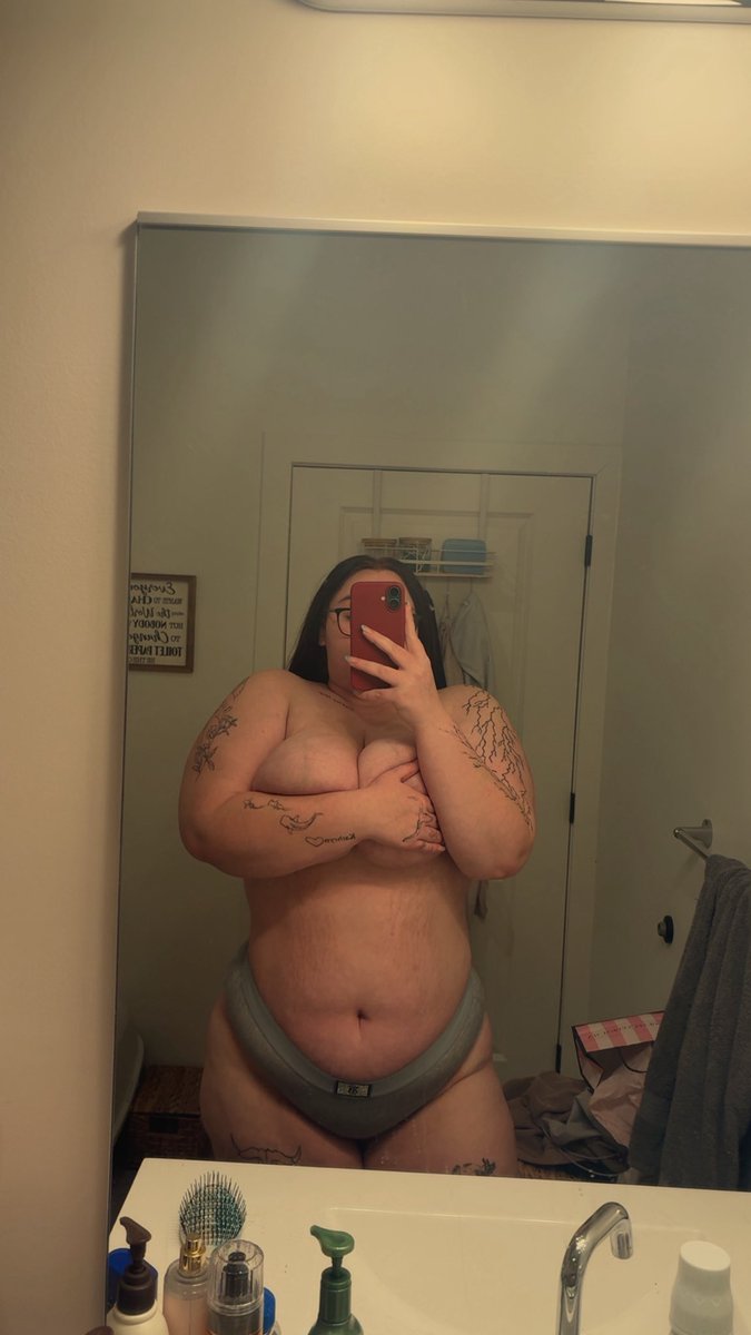 Lexx240509's tweet photo. New panties https://t.co/x37LoLowUh