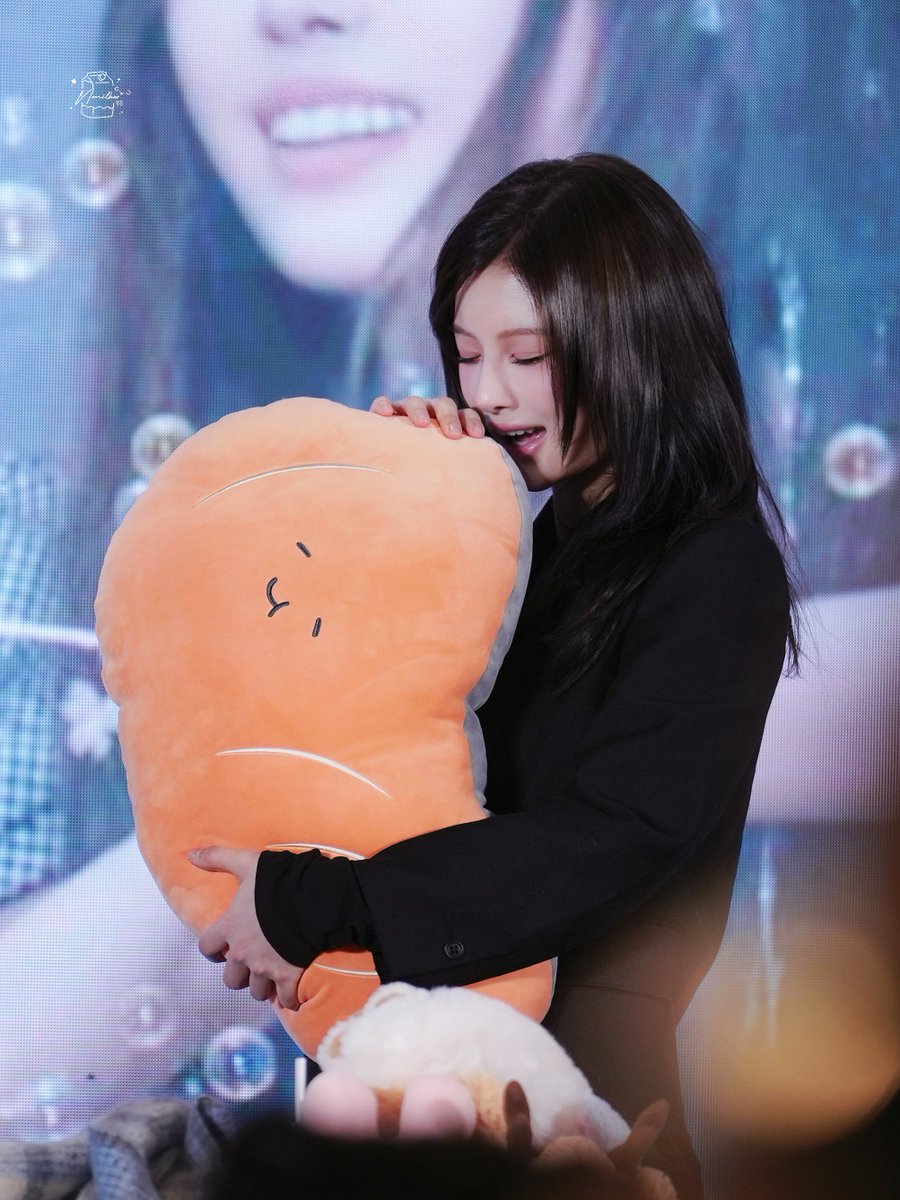 20260110
#NMIXX
#Sullyoon #설윤