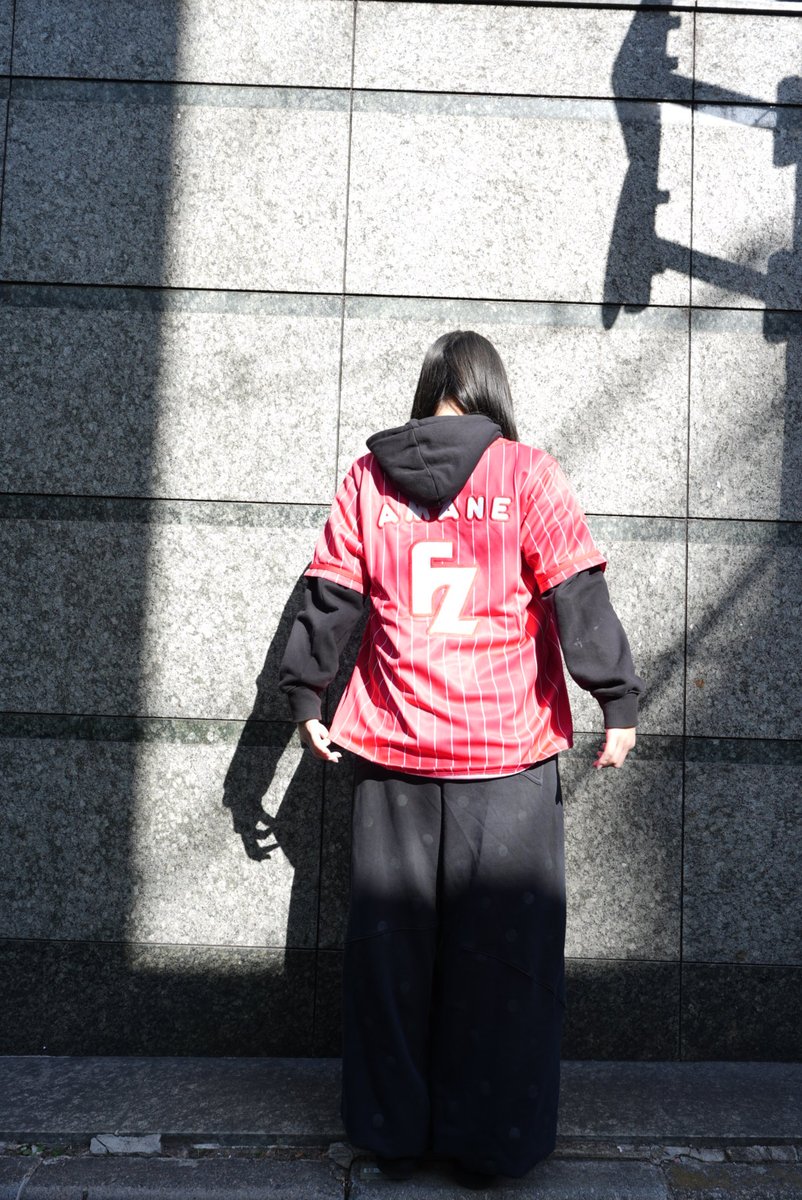 💌2月のライブは服装が心配という皆様へ💌 ユニフォームはパーカーの上