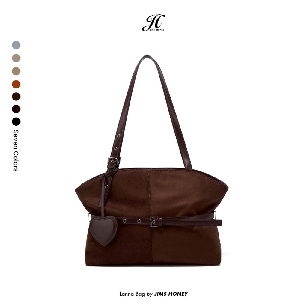 Bahaya nih kalo stay di Indonesia bahayaakkkkk, dikeranjang shopee dah 20+😭😭 bayangin tas secakep ini 130rb wak?!!! Dan barang barang cakepp laennya murce murce, ada yg penting gapenting😭

Di Taiwan mana bisaaahhhh!!!! Manifestinggg hidup di Indonesia gaji dollar ya Allah🤲🏻🤲🏻