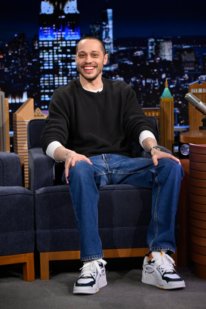 The Tonight Show tweet media