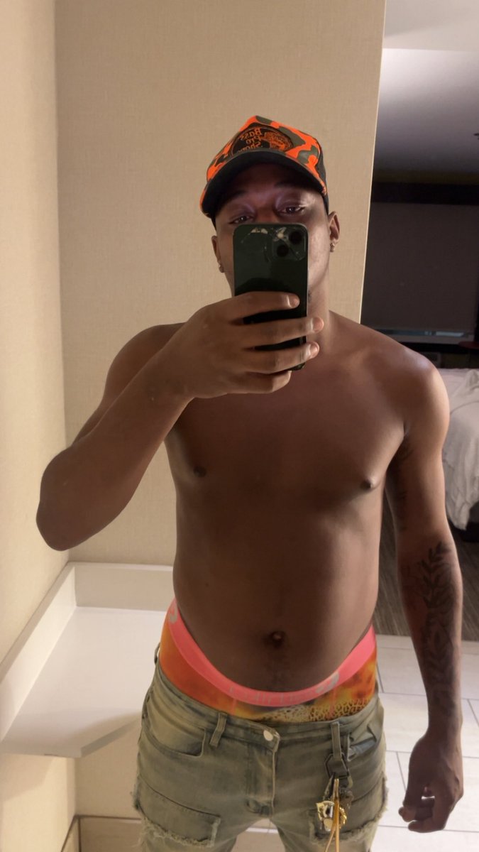 GhettoCowboy 🤠 tweet media