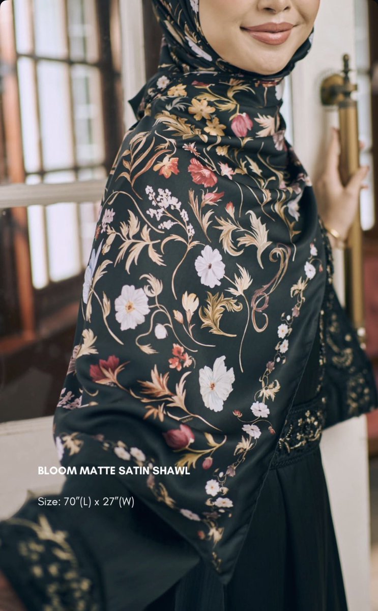 NAELOFAR PUNYA TUDUNG RAYA LAWA-LAWA SANGAT KENAPA YE???? Dah la harga mesra poket terpaksa la beli 🫵🏻😤