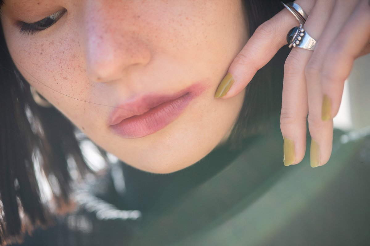 Negative_Pop's tweet image. 「 CUT OUT 」

【Model】   大沢明花
【Photo】　星野耕作　
【Hair】　野中美希　
【Make-Up】ジェン 麻美
【Styling】　十亀千波　 

本編はこちら！
🔗negativepop.net/production/cut…
#negapo #星野耕作　#大沢明花　#作品紹介　#cutout