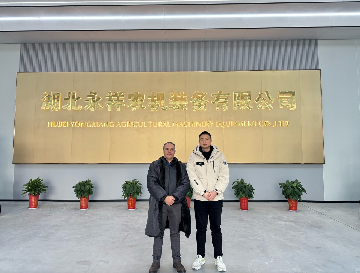 YongXiangSeeder's tweet image. We are delighted that our Brazilian customer visited our factory. He has his own rice processing plant and was very interested in our seeders. He looks forward to cooperating with us.
#agriculture #greening #interseeding #covercrop #agricultureworldwide #YongXiang_world