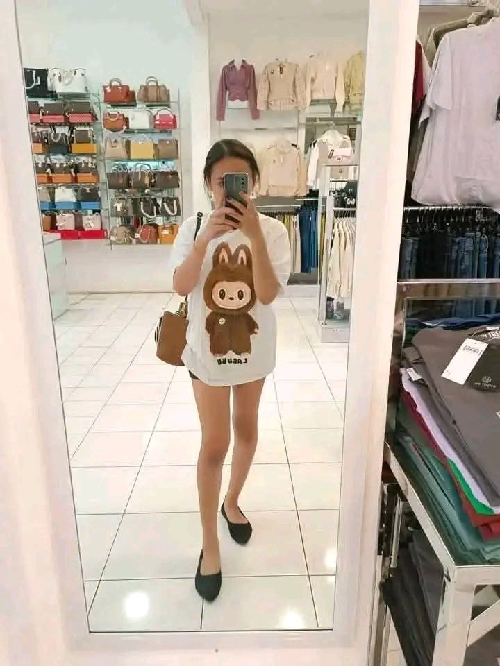 jessicash3m4l3's tweet photo. WARIA #KUTILANG
KURUS TINGGI LANGSING π€« https://t.co/NZ5KSkwWQx