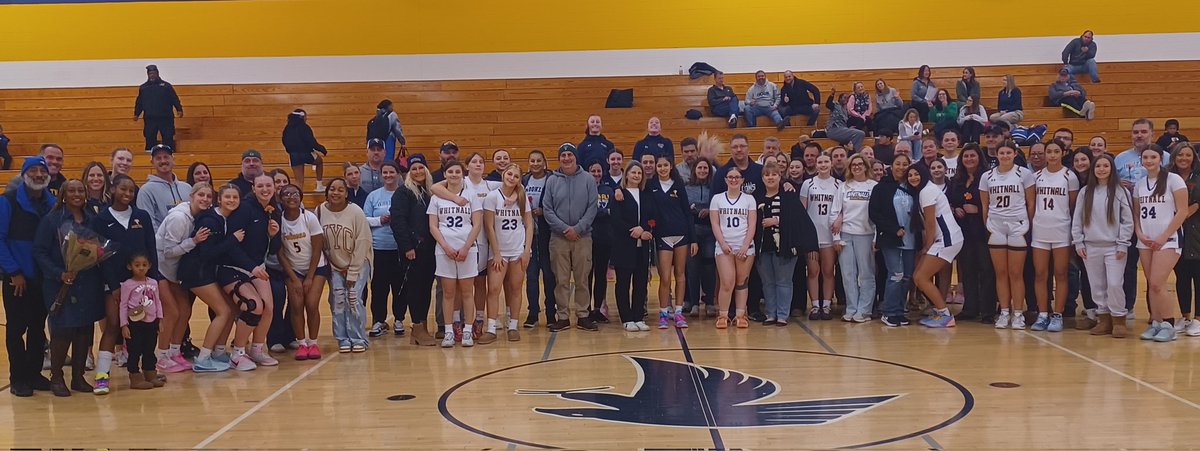 Whitnall Girls Basketball tweet media