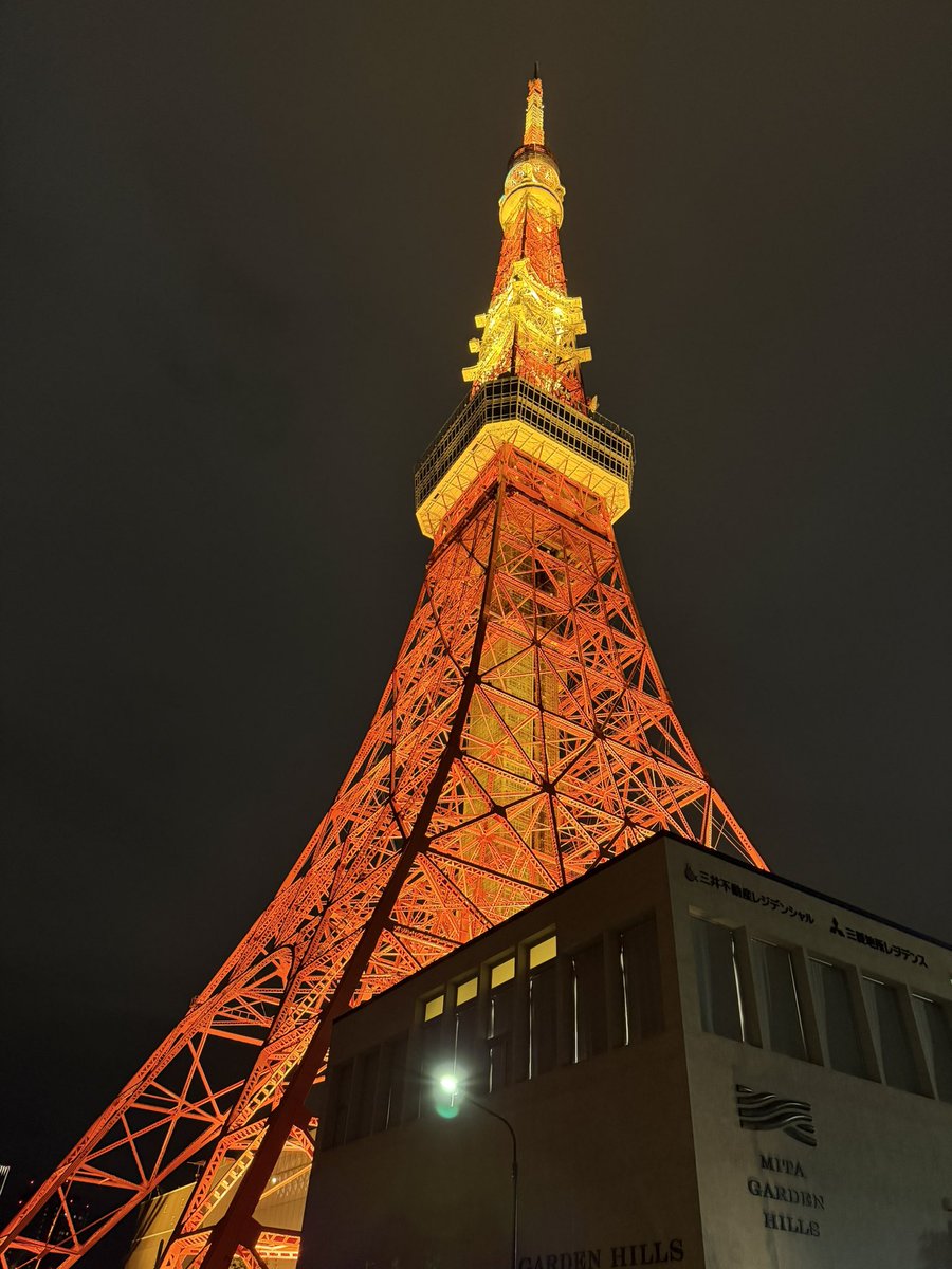 rep（side C） tweet media