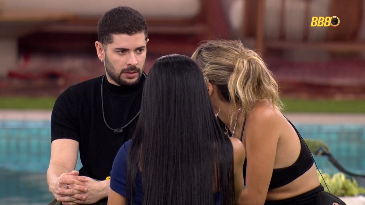 canalantenados's tweet image. Sem citar nomes diretamente, Marcelo comentou que um brother acabou fortalecendo Ana Paula.

Marcelo: "Eu fiquei puto com o Sincerão de hoje. Sem noção falar esse negócio. Não tem nada a ver… isso fortalece ela."

Maxiane: "Ou não, amigo."

Matheus: "Fortalece, porra!"…