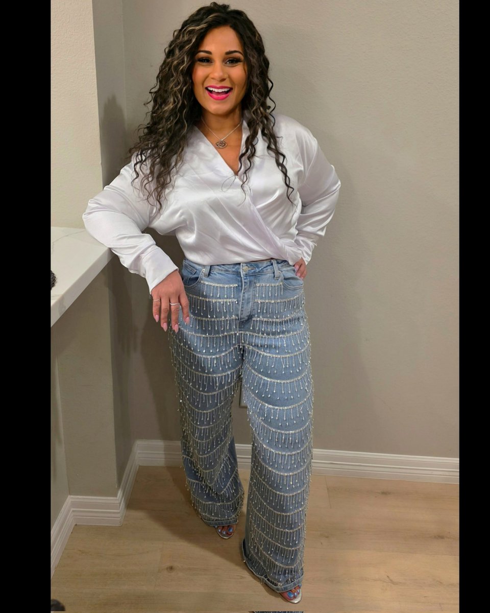 Stepping into a different kind of energy… Chicago feels like the right vibe ✨