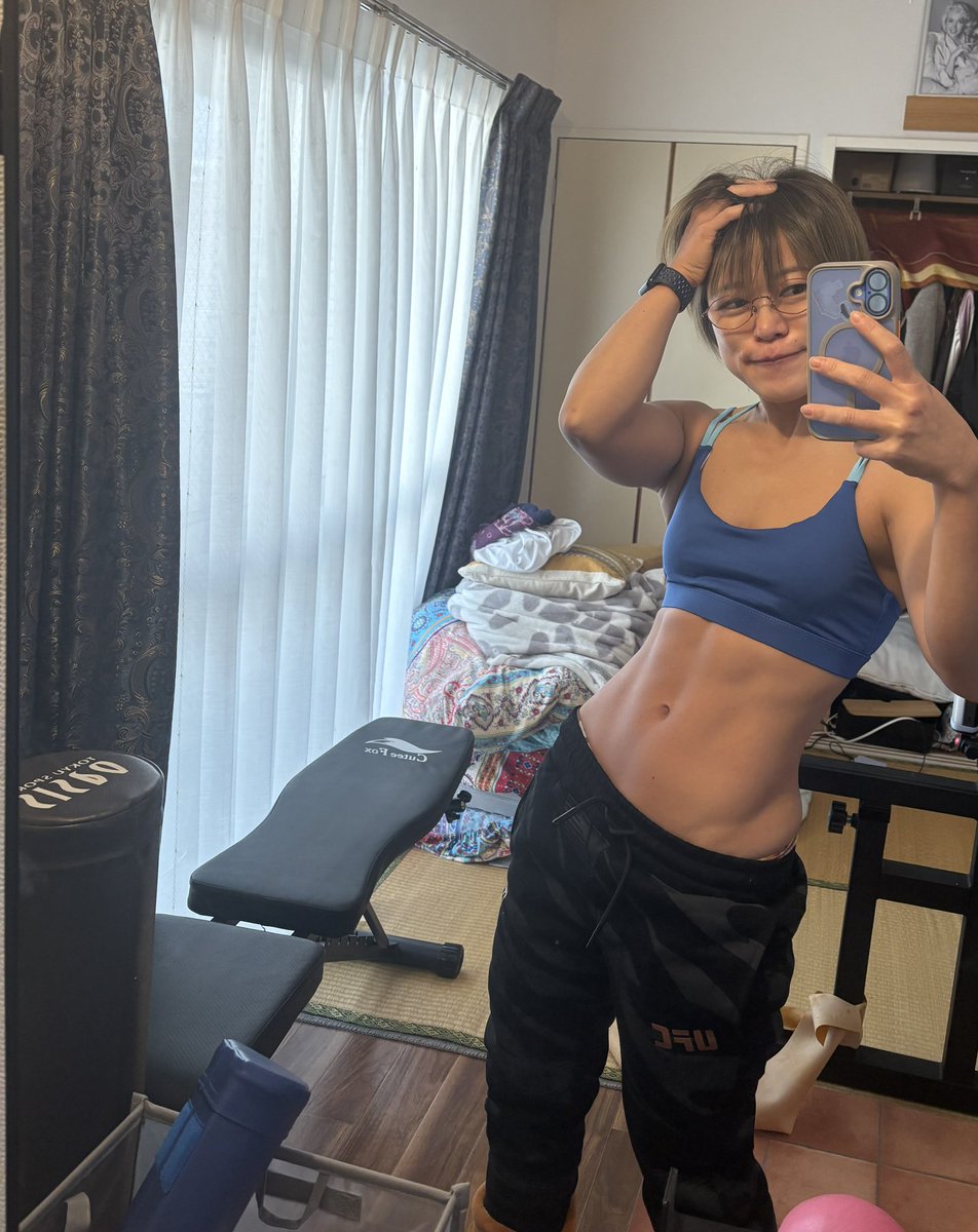 筋肉女子】すず  @suzukaFight - Twitter Profile | TwStalker